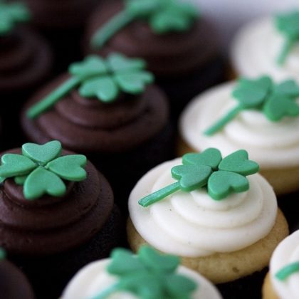 St. Patricks Day cupcakes Pasadena Cupcake Shop